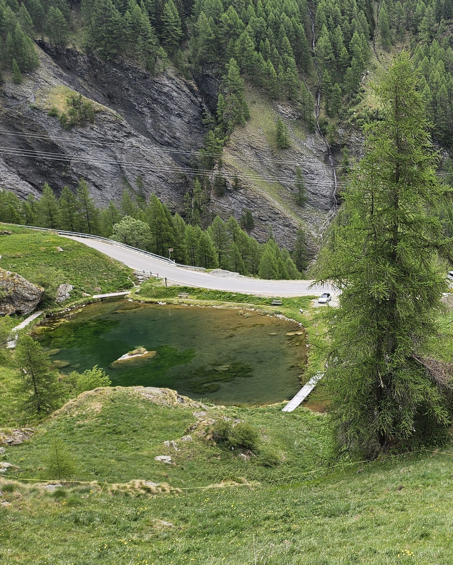 Vue du lac depuis le Ouartsé